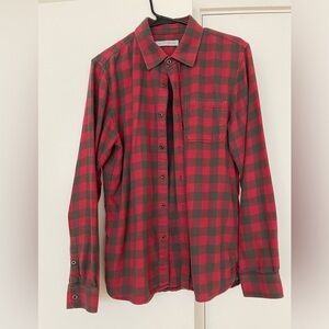 Outerknown Small red/black long sleeve flannel, organic cotton! Buffalo plaid ♥️